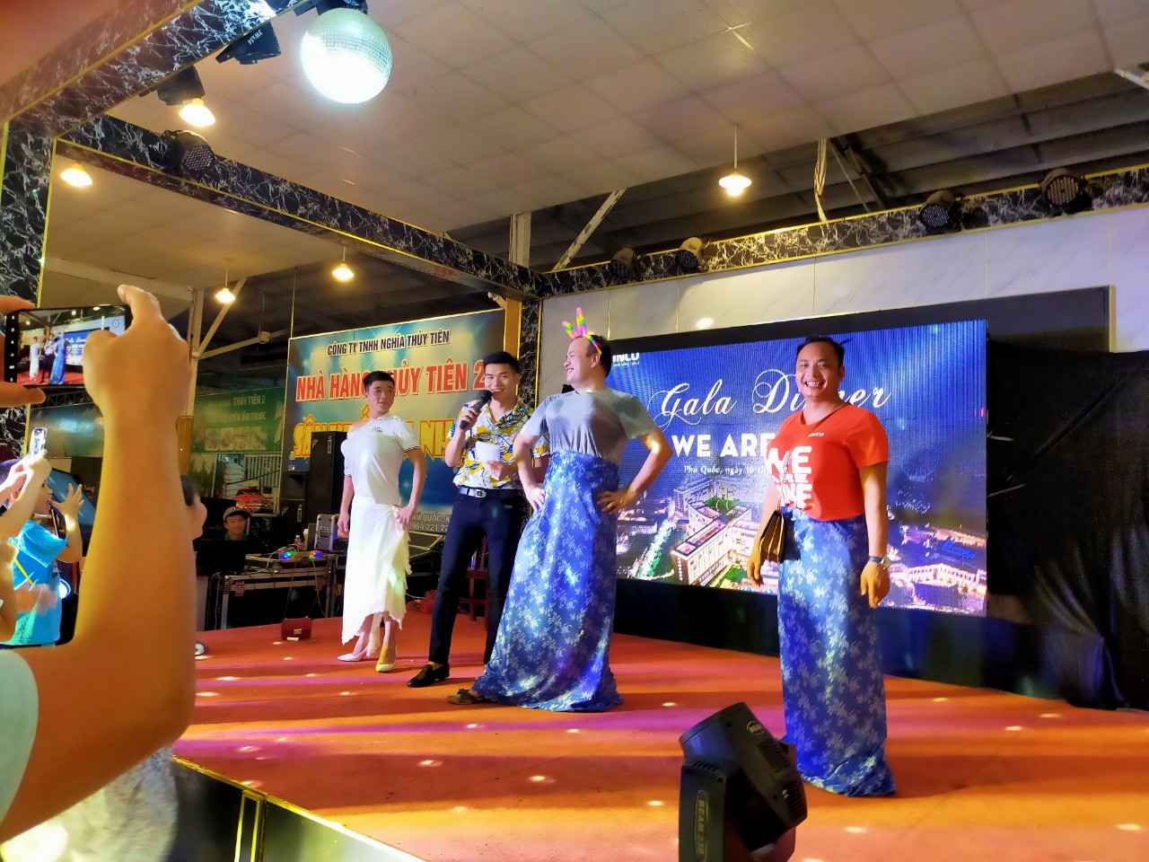 Etinco tổ chức du lịch hè Phú Quốc cho CBNV công ty