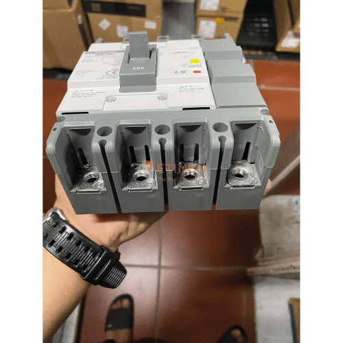 CB chống giật ELCB LS EBS104c 40A 30mA 37kA ELCB LS EBS104c 4P 40A 30mA 37kA