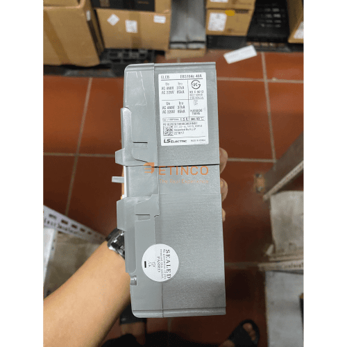 CB chống giật ELCB LS EBS104c 40A 30mA 37kA ELCB LS EBS104c 4P 40A 30mA 37kA