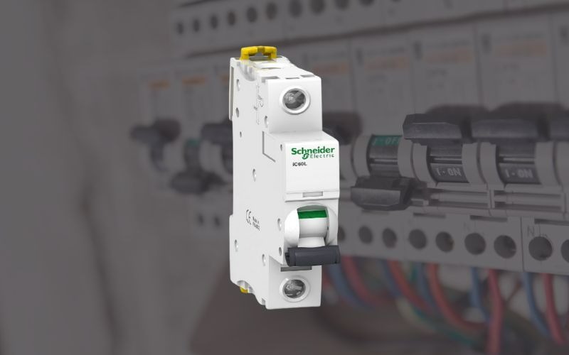 Aptomat 1 pha: Cấu tạo, phân loại và cách đấu dây chuẩn aptomat-1-pha
