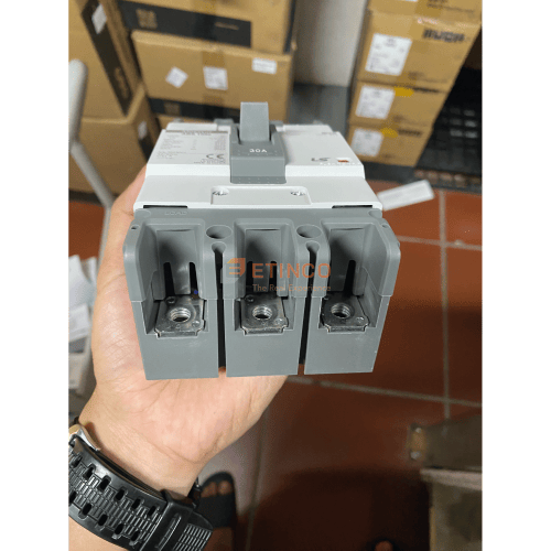 Aptomat MCCB LS ABS103c 30A 42kA MCCB LS ABS103c 3P 30A 42kA