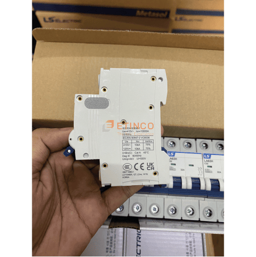 Aptomat MCB LS LA63H 2P 32A 10kA MCB LS LA63H 2P 32A 10kA