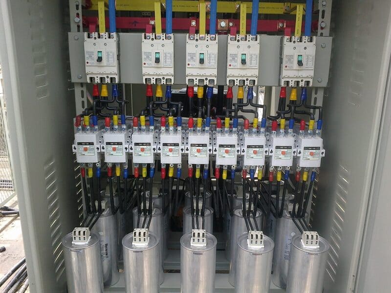 Tụ bù 3 pha là gì? Cấu tạo, nguyên lý và và cách lắp đặt tu bu 3 pha 3