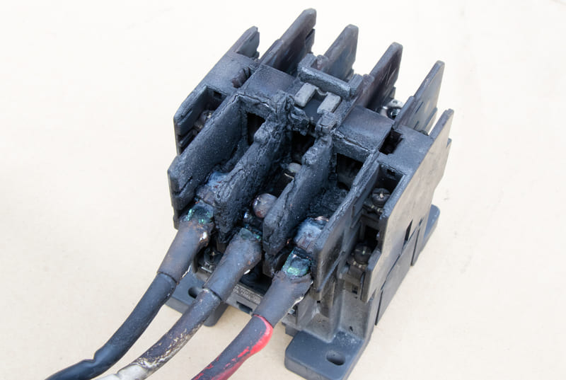 Các sự cố thường gặp của contactor và cách kiểm tra kiem tra contactor song hay chet 3