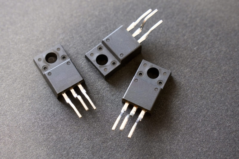 IGBT trong bien tan la gi 1