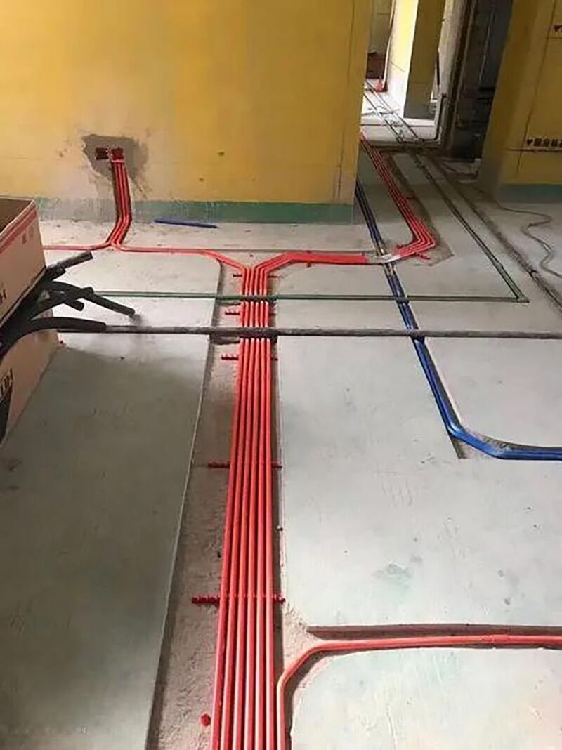 Cách đi dây điện trong nhà chuẩn kỹ thuật và thẩm mỹ di day dien trong nha dang am san