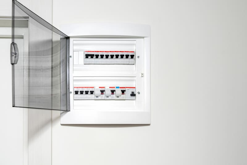 Tủ điện nhẹ: Cấu tạo và ứng dụng trong đời sống tu dien nhe la gi 4